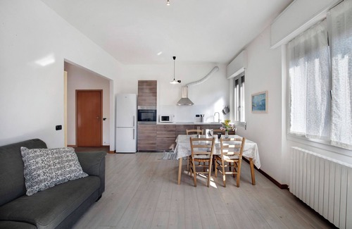 Lierna Apartment | Vacation Apartment "SIBI Apartment" with Wi-Fi & Garden