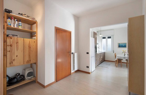 Lierna Apartment | Vacation Apartment "SIBI Apartment" with Wi-Fi & Garden