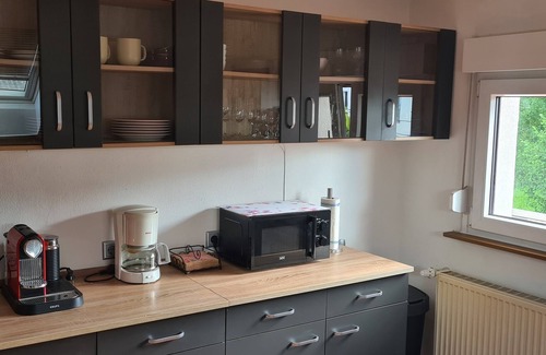 Weinheim Apartment | Vacation apartment Sonnenschein, 2 rooms, kitchen, bathroom in a fantastic location