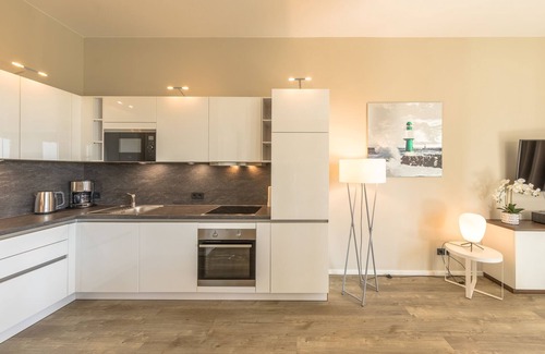 Ostseebad Wustrow Apartment | Vacation apartment Sonnengott in the tower with two balconies, Bodden view and Baltic Sea view