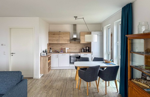 Altefaehr Apartment | Vacation apartment SundÜberblick - 150 meters to the beach - Holiday apartment