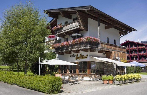 Achenkirch Apartment | Vacation apartment type C/2 - The country house by the lake