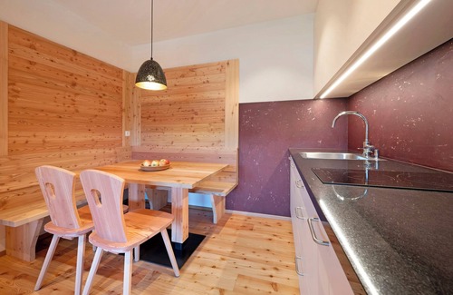 Feldthurns Apartment | Vacation Apartment "Teutenhofer Zwetschge" on the Farm with Mountain View