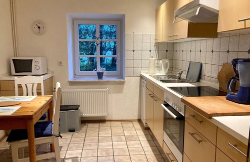 Oeversee Apartment | Vacation apartment Thomsen: Holiday relaxation with a large garden - FeWo Thomsen