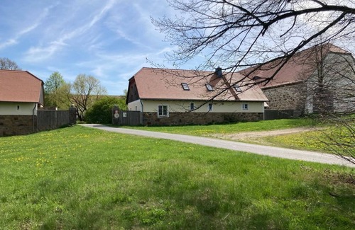 Grosshennersdorf House | Vacation apartment Torhaus Ost - Holiday home Torhaus