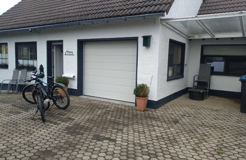 Osburg Apartment | Vacation apartment Vergissmeinnicht - apartment/flat, shower or bath, WC, 2