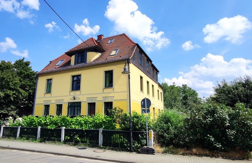 Cossebaude Apartment | Vacation apartment "Villa Grieß" - vacation with the winegrower, 2 bedrooms, 81 sqm, NR