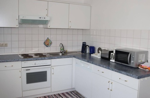 Mainz-Bingen Apartment | Vacation apartment Weingut Kost - apartment/apartment, shower or bath, WC, 2 bedrooms