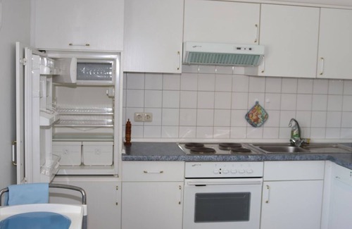 Mainz-Bingen Apartment | Vacation apartment Weingut Kost - apartment/apartment, shower or bath, WC, 2 bedrooms