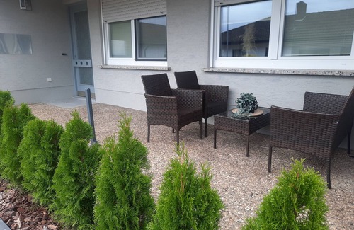 Niederaula Apartment | Vacation apartment with two bedrooms for 5 persons and terrace, ground floor