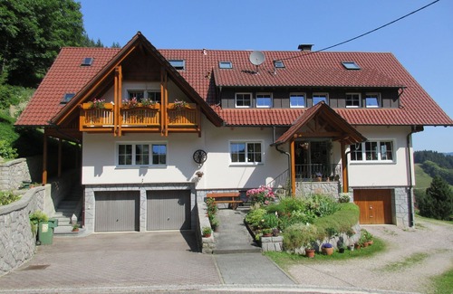 Ottenhofen im Schwarzwald Apartment | Vacation apartment with 70sqm, 1 bedroom for max. 2 persons, balcony