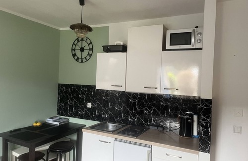 Scheuern Apartment | Vacation apartment with covered terrace and beautiful view!