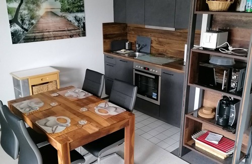 Lalendorf Apartment | Vacation apartment with lake access in the Mecklenburg Switzerland Nature Park