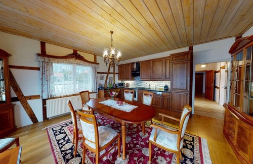 Sonneberg Apartment | Vacation apartment with 115 sqm living space on the 1st floor