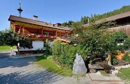 Kelchsau Apartment | Vacation apartment with 2 bedrooms, ground floor - Ferienwohnung Migglwieshof