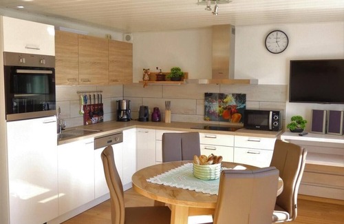 Hohenau Apartment | Vacation apartment with large west-facing balcony
