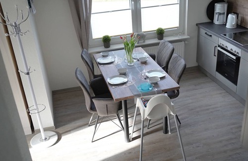 Weener Apartment | Vacation apartment with heated indoor pool and sauna - Haus Meta Whg. 2