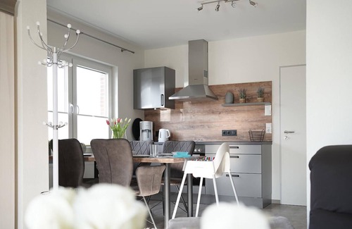 Weener Apartment | Vacation apartment with heated indoor pool and sauna - Haus Meta Whg. 2