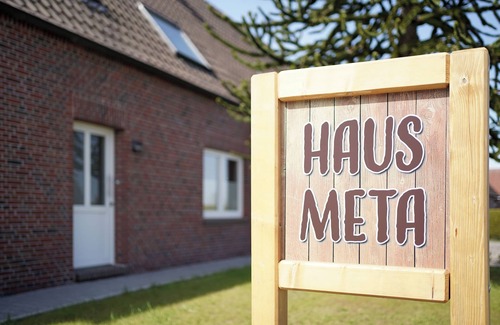 Weener Apartment | Vacation apartment with heated indoor pool and sauna - Haus Meta Whg. 2