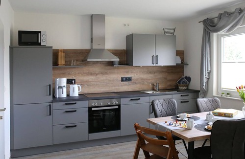 Holthusen Apartment | Vacation apartment with heated indoor pool and sauna - Haus Meta Whg. 1