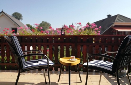 Zwenkau Apartment | Vacation apartment "Zwenkauer See" - directly at the Zwenkau forest pool