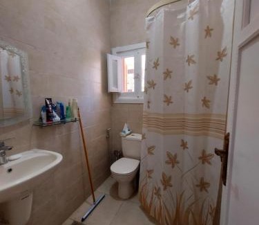 Ad-Dukhaylah House | Vacation Apartments in a Private Villa with Private Beach Access