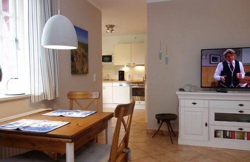 Alkersum Apartment | Vacation at Hüs Dikstian in Alkersum