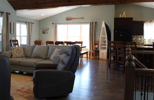 Lakeside Estates House | Vacation at Norris in 2024! Updates inside! Dock/slide. Cove. Firepit. HotTub