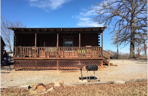 Sulphur Cabin | Vacation Cabin at Lake of the Arbuckles