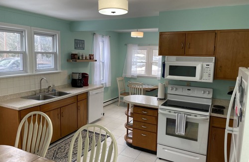 Stevensville House | Vacation Compound - 2 Separate Cottages