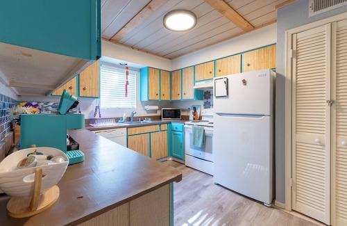 Walden on Lake Conroe Condo | Vacation condo next to the marina and two parks.nEnglish and Mandarin speaking