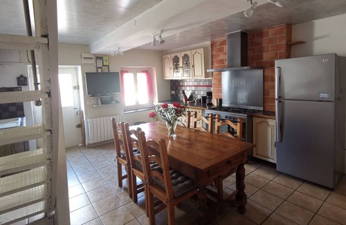 Menat House | Vacation cottage 6/8 persons