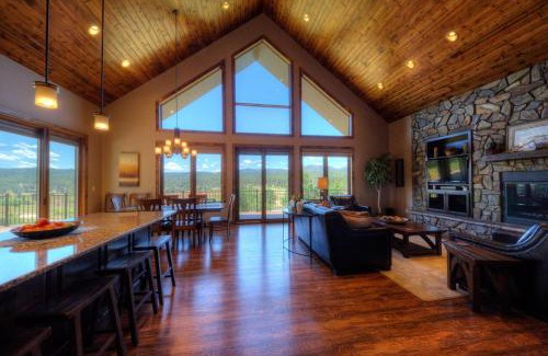 Sturgis House | Vacation Court Lodge