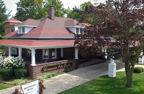 Chesaning House | Vacation Day Is Always A Great Idea! Free Parking, Pets are Allowed Here
