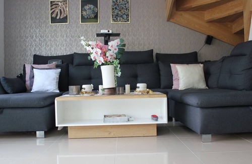 Bad Muender am Deister House | Vacation Home "Kleines Paradies Am Deister" with Private Terrace, Private Garden & Wi-Fi
