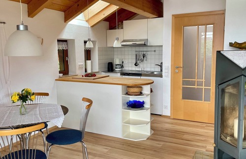 Breitbrunn a. Chiemsee Apartment | Vacation apartment for 2 people on the upper floor, 46 sqm, 1 bedroom, 1 kitchen/living room
