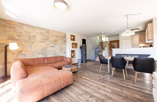 Sonnenbichl House | Vacation home "Adlerhorst" in Garmisch-Partenkirchen