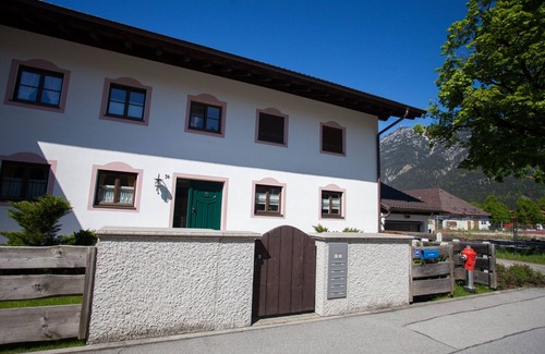 Garmisch-Partenkirchen Apartment | Vacation apartment Alpennest in Garmisch-Partenkirchen, Bavaria