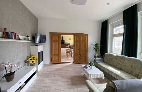 Lutherstadt Wittenberg Apartment | Vacation apartment at Krähebach - Holiday apartment - online