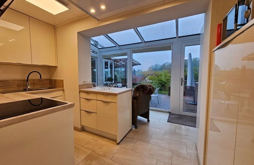 Pleisweiler Apartment | Vacation apartment Lilie 2-4 pers. - The blue house