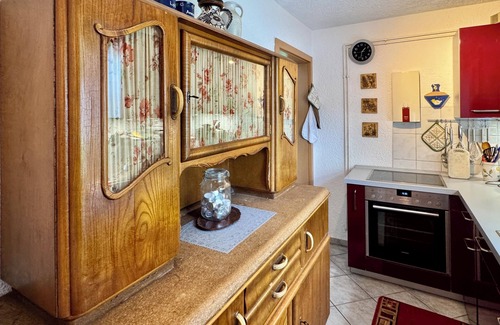Tabarz House | Vacation home with pet-friendly large fenced garden in Bad Tabarz.