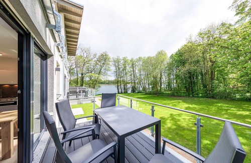 Krakow am See Apartment | Vacation directly on Lake Krakow in an apartment with balcony