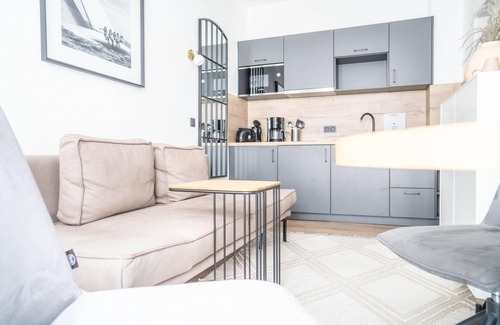 Warnemuende Apartment | Vacation directly on the historic Alter Strom