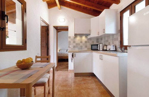 Valleseco Apartment | Vacation Apartment 'La Casita De La Abuela Paula' with Sea View, Private Terrace and Wi-Fi
