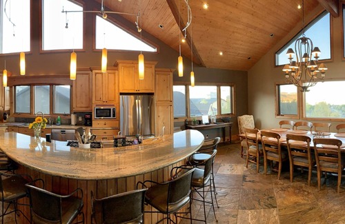 Bear Hollow Village House | Vacation Family Reunion Corporate Events Park City Christmas 4th of July