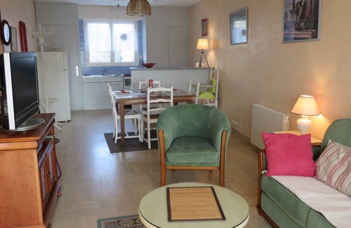 Plouhinec House | Vacation for walkers and relaxation enthusiasts, living space: 68 m2