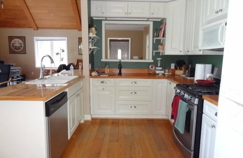 Deltaville House | Vacation Getaway on Chesapeake Bay
