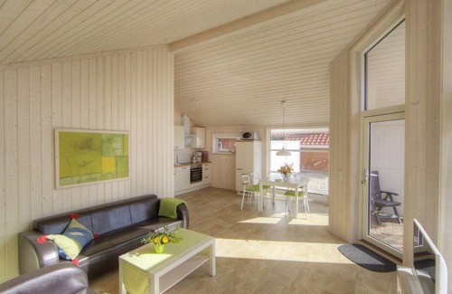 Gross Timmendorf House | Vacation home with sauna right on the edge of the field
