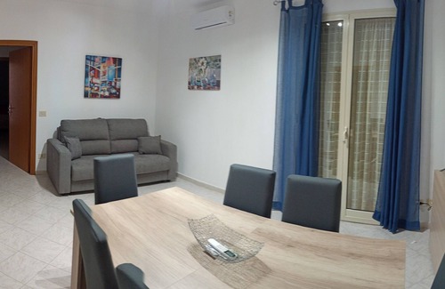 Contessa Entellina Apartment | Vacation home byron