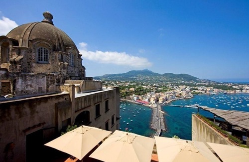 Ischia Porto Apartment | vacation holiday rental apartment amalfi coast